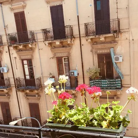 La Rosa Pantesca * Palermo
